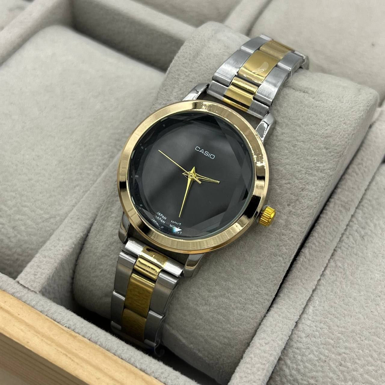 Notre coup de cœur Casio bicolore